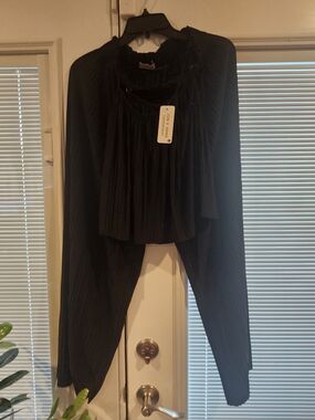 Black Pleated Tank Top with Pants